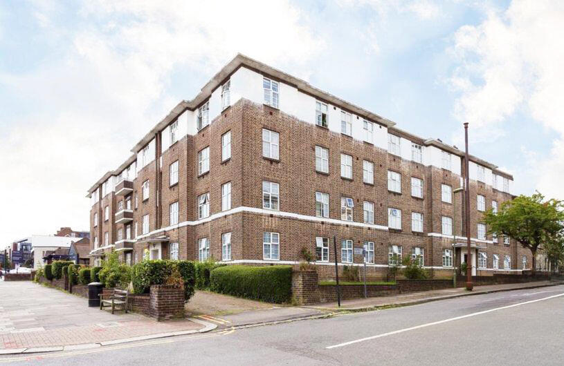 Main image of property: Golders Green Road, London, NW11