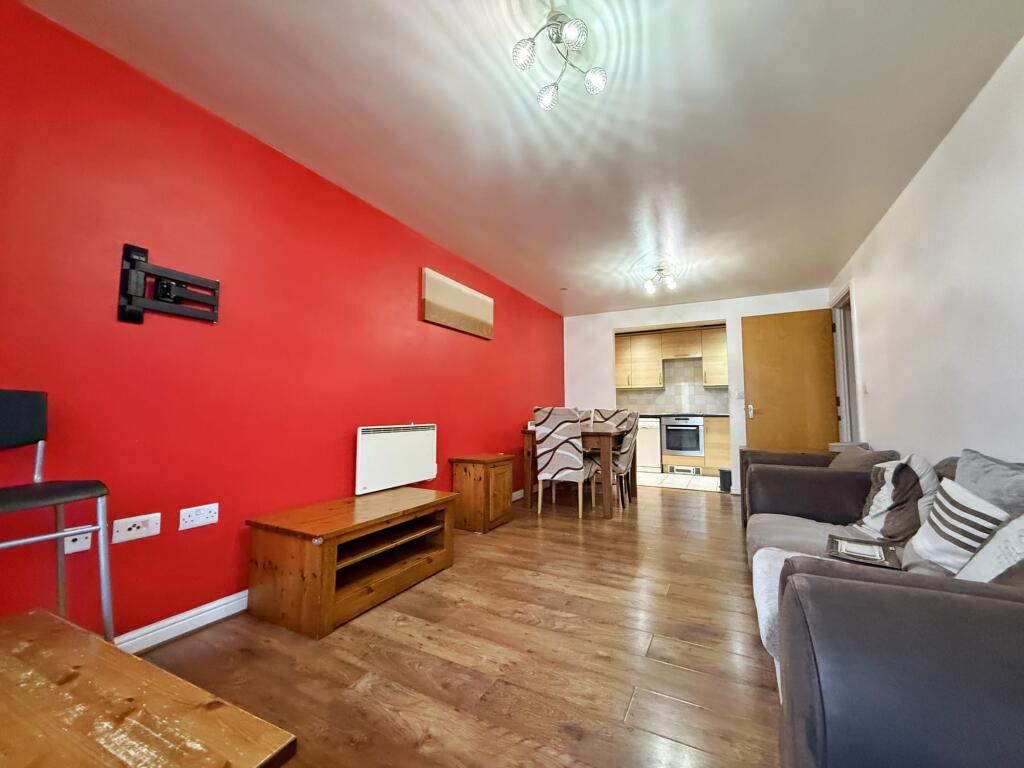 Apartment in London - View 4