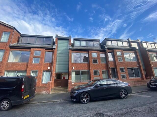 Main image of property: 46 Heald Street, Liverpool, Merseyside L19 2LY