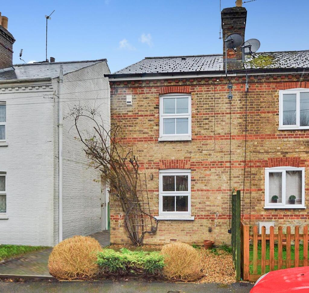 Main image of property: Vale Grove, Slough