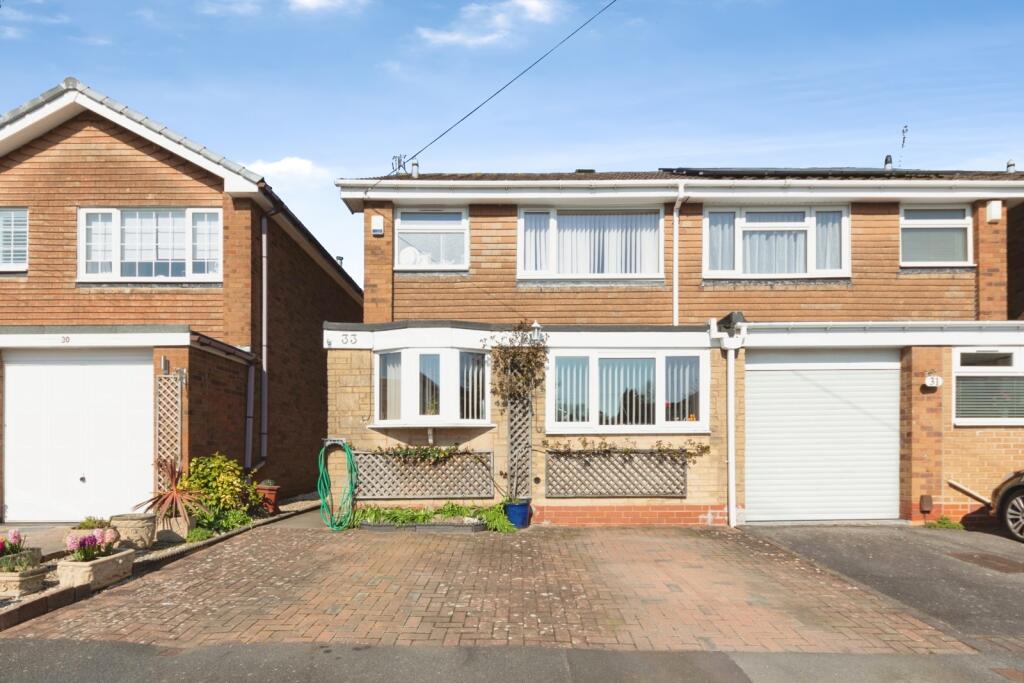 Main image of property: Green Acres, Birmingham, West Midlands, B27