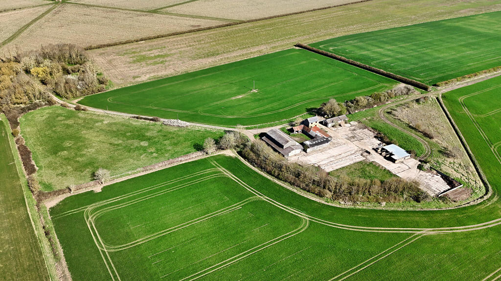 Norris Farm, Meadow Road, Willingham, Cambridge, Cambridgeshire, CB24 5JL photo 4