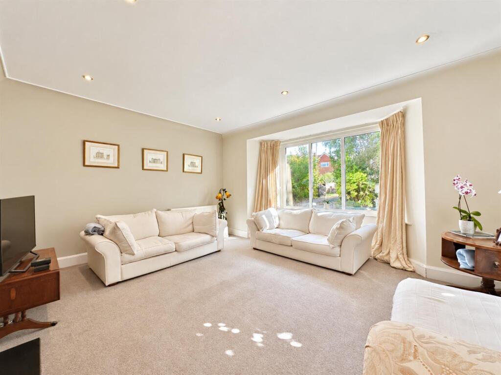 House in Bexhill-on-Sea, Collington - View 5