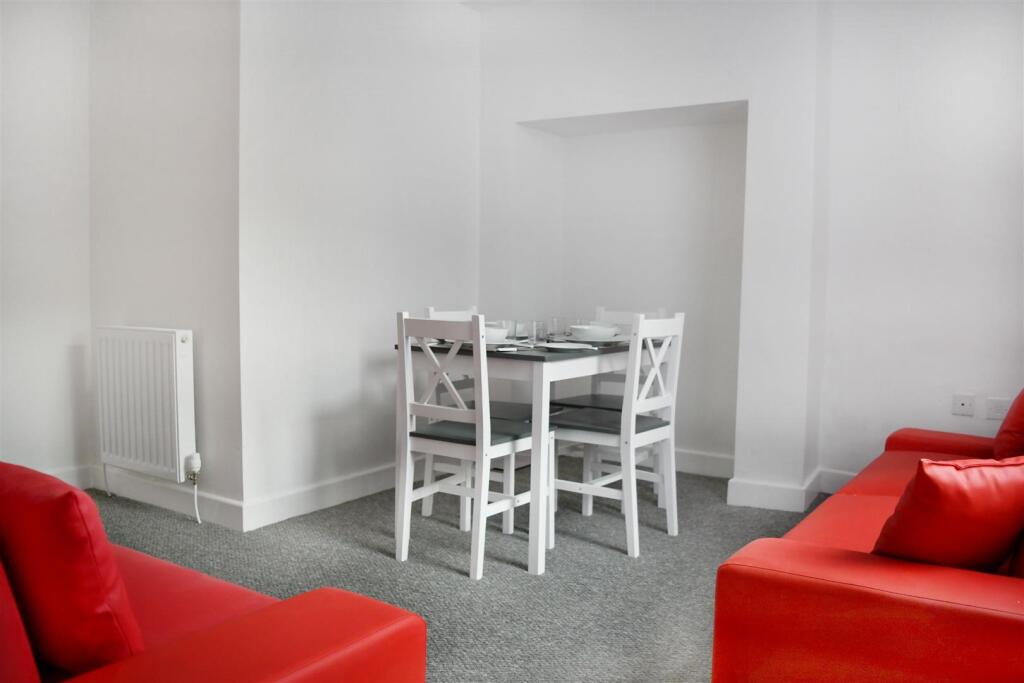 House in Burnley, Lancashire - View 5