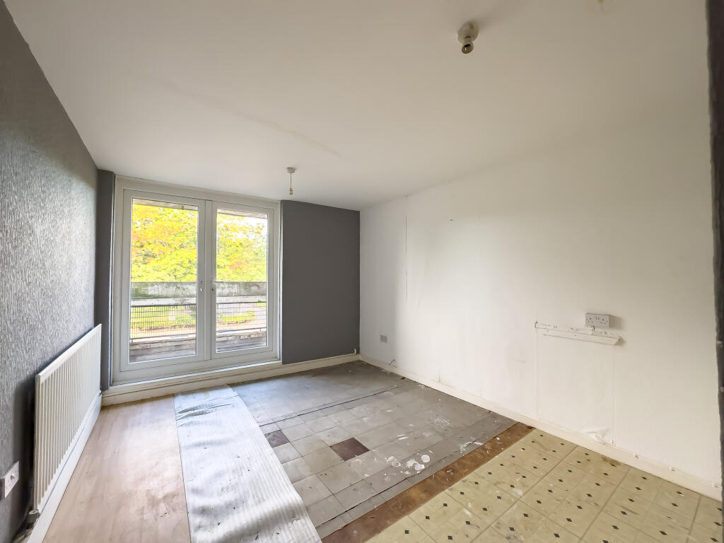 Apartment in Sunderland, Washington - More