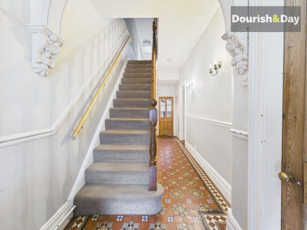 House in Stoke-on-Trent - More