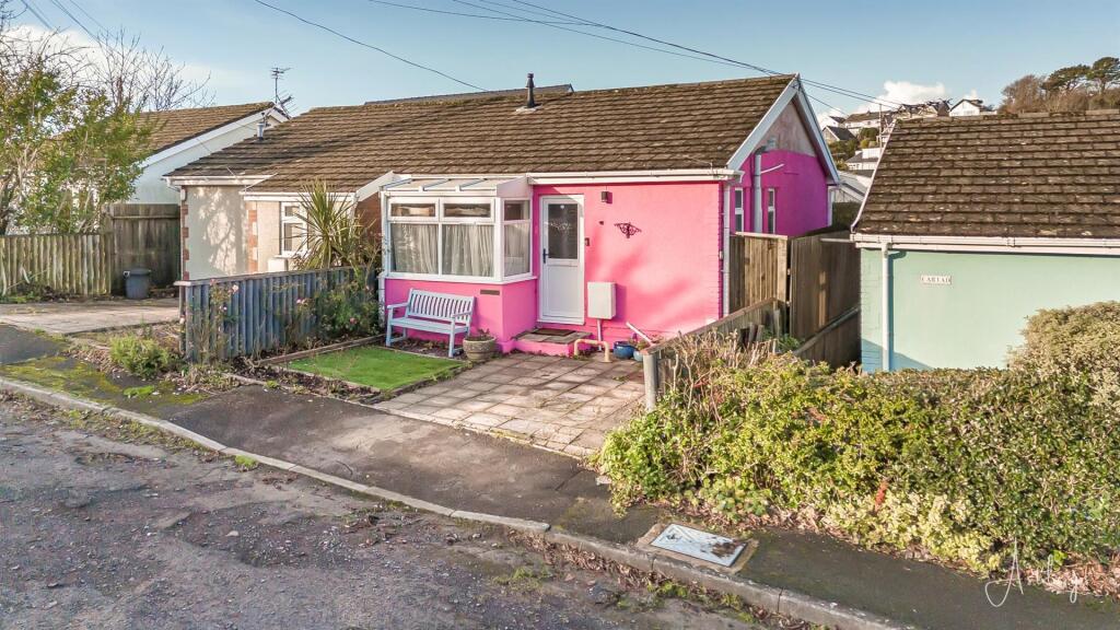 Main image of property: Westcliff Mews, Mumbles, Swansea