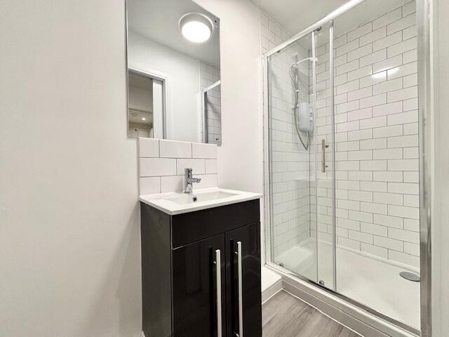 Apartment in Southampton - More