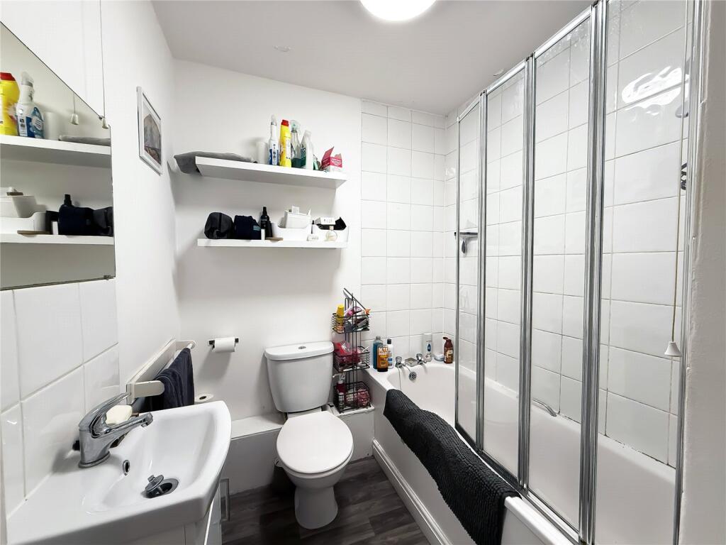 Apartment in Didsbury, Greater Manchester - More