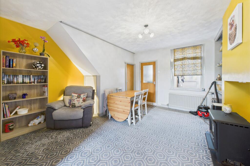Sherwens Terrace, Egremont, CA22 photo 4