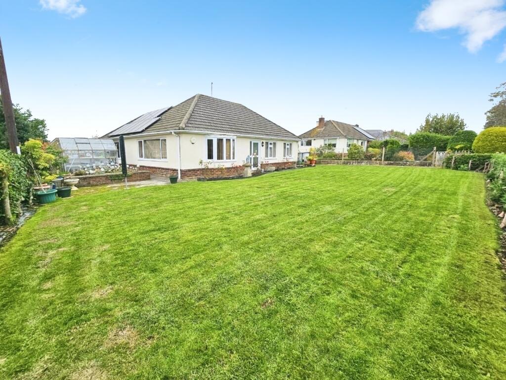 Main image of property: The Quarry, Dursley