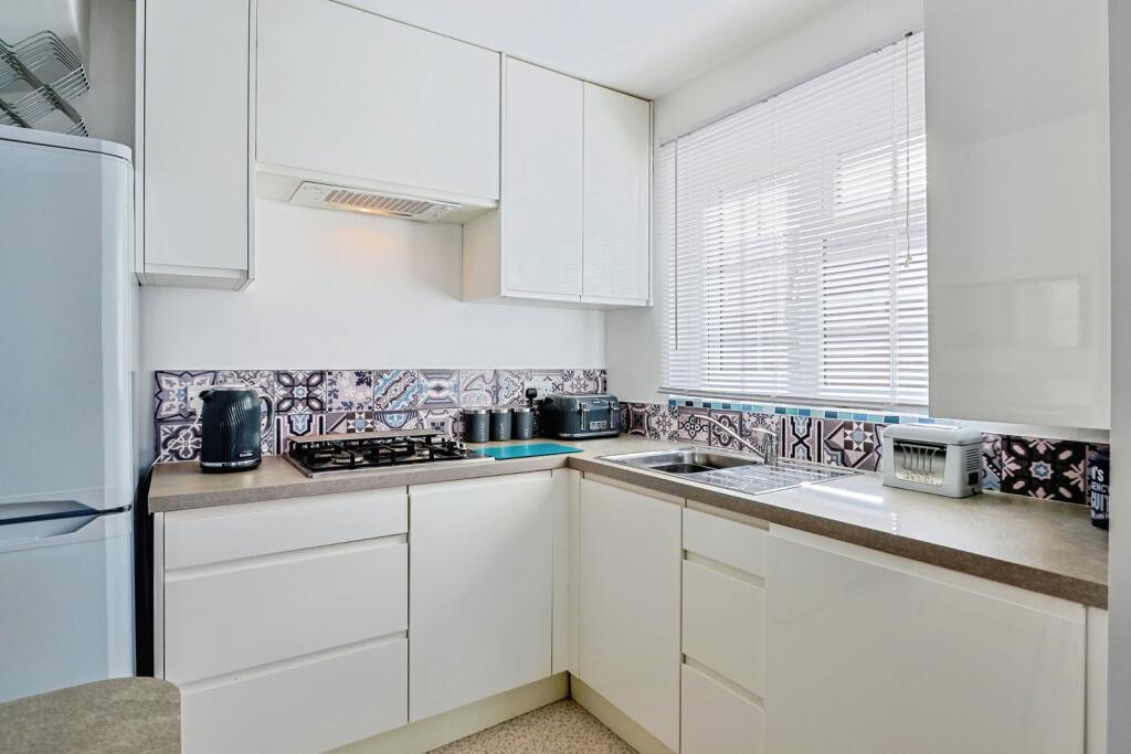 Additional image 14 of Falconer Drive, Poole, Dorset, BH15