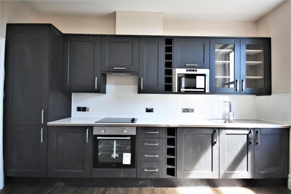 Main image of property: 5 North West House