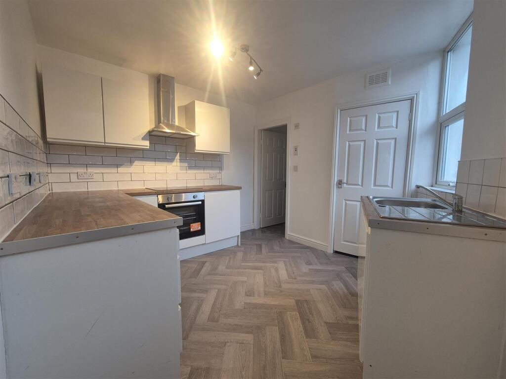 Main image of property: Hickmans Avenue, Cradley Heath