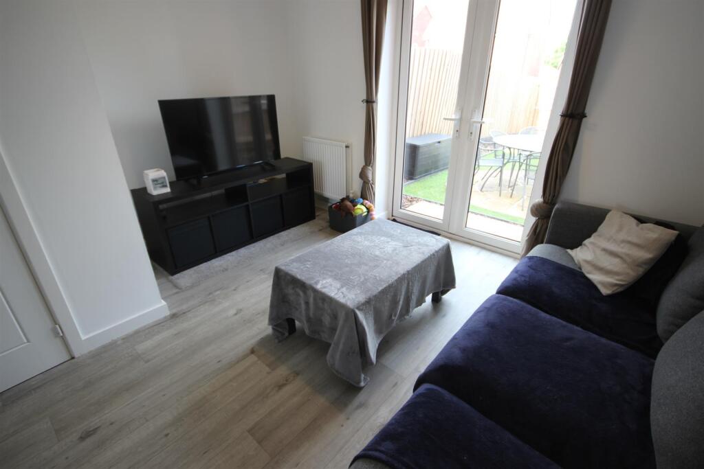 House in East Devon, Cranbrook - View 3