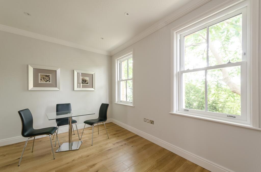 Main image of property: Green Lanes London N16