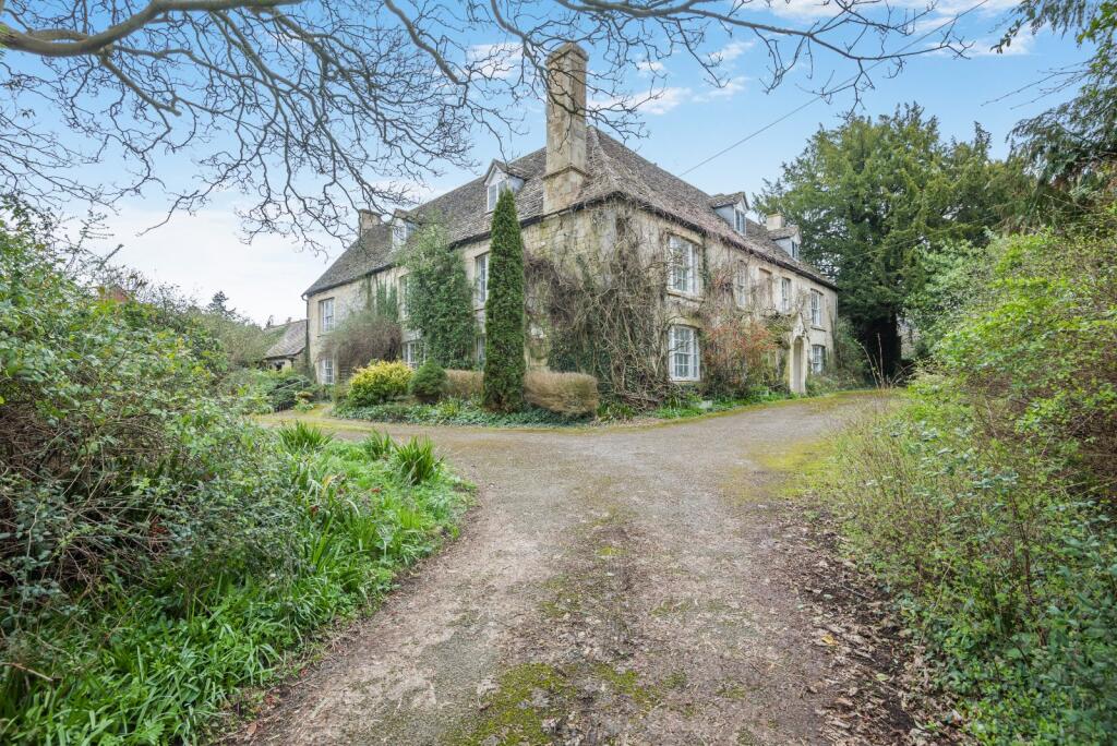 Main image of property: Portway, Upton St. Leonards, Gloucester, Gloucestershire, GL4