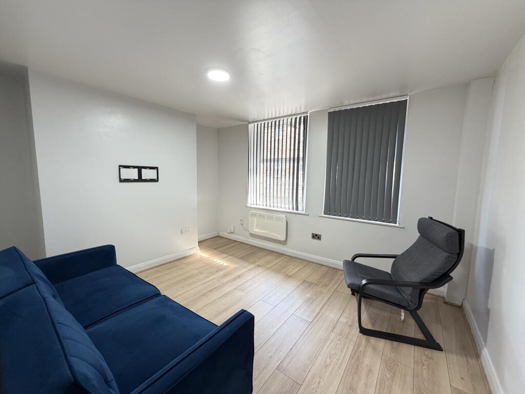 Main image of property: Oldgate, HUDDERSFIELD