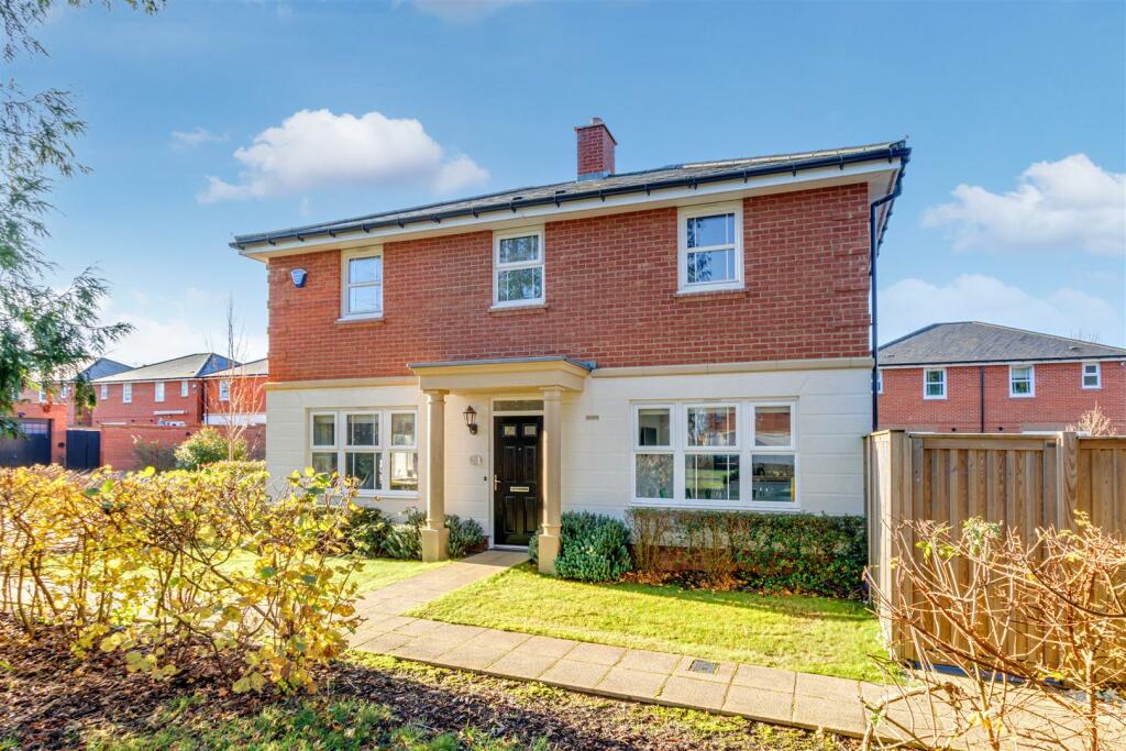 Main image of property: Heath Way, Shenley, Radlett
