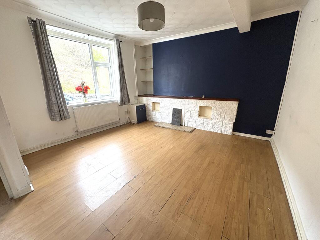 Morton Terrace, Tonypandy photo 3