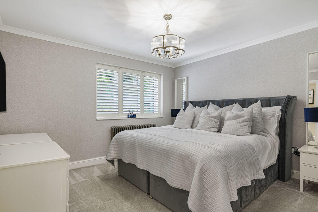 House in Dartford - View 4