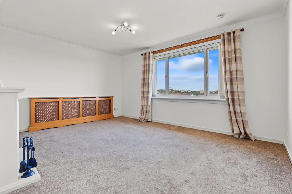 Apartment in Glasgow, West Dunbartonshire - View 5