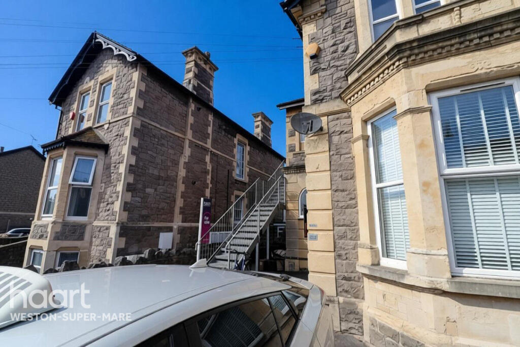 Apartment in Bristol