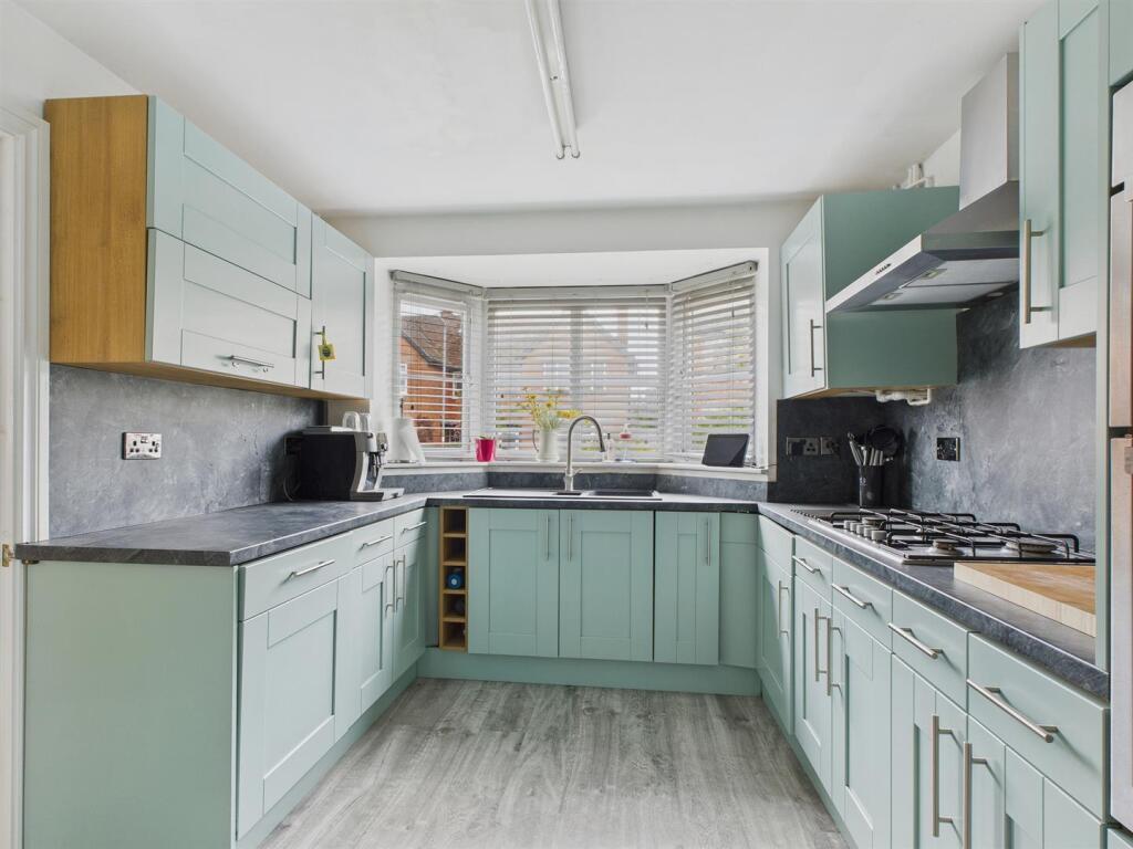 Somers Park Avenue, Malvern photo 3
