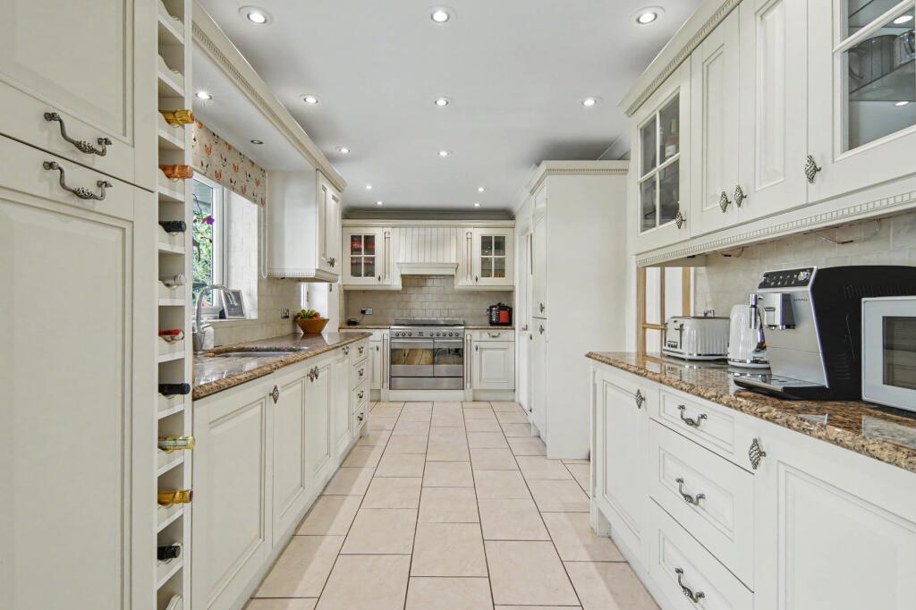 Lavender Hall Lane, Berkswell, CV7 photo 2