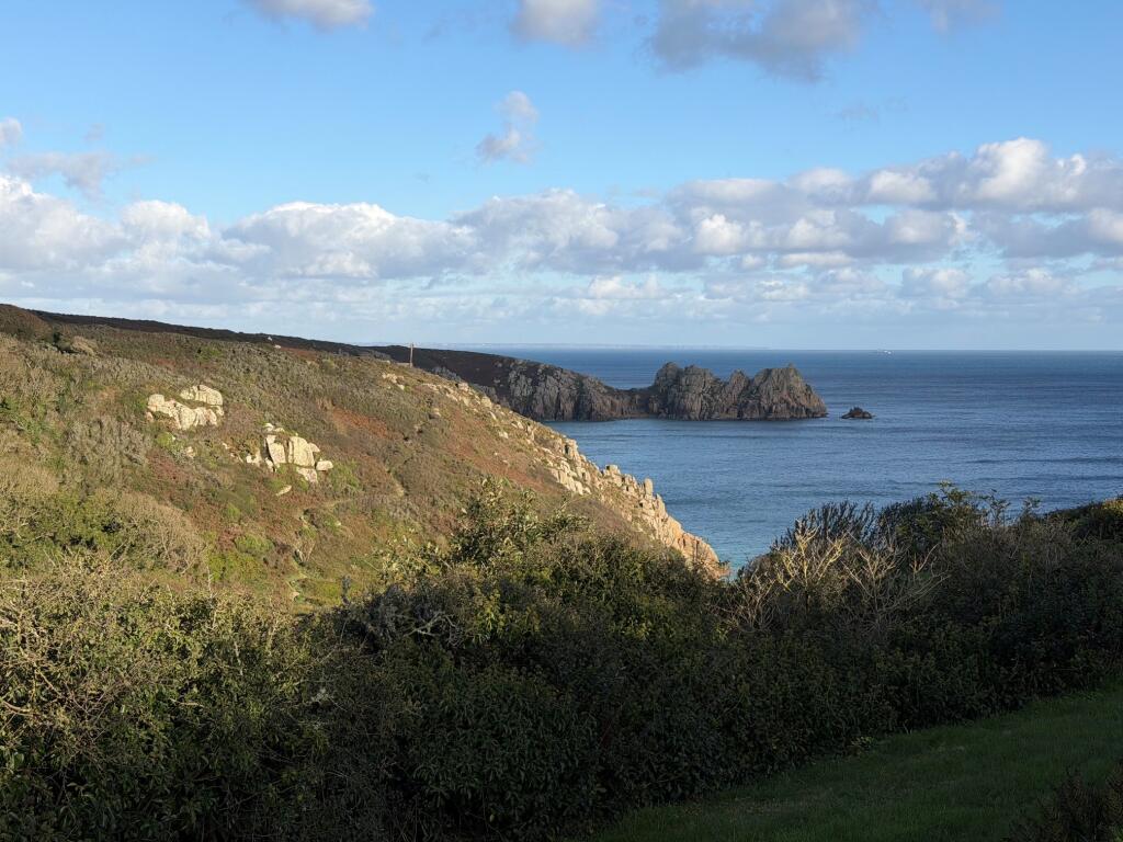 Apartment in Truro - View 2