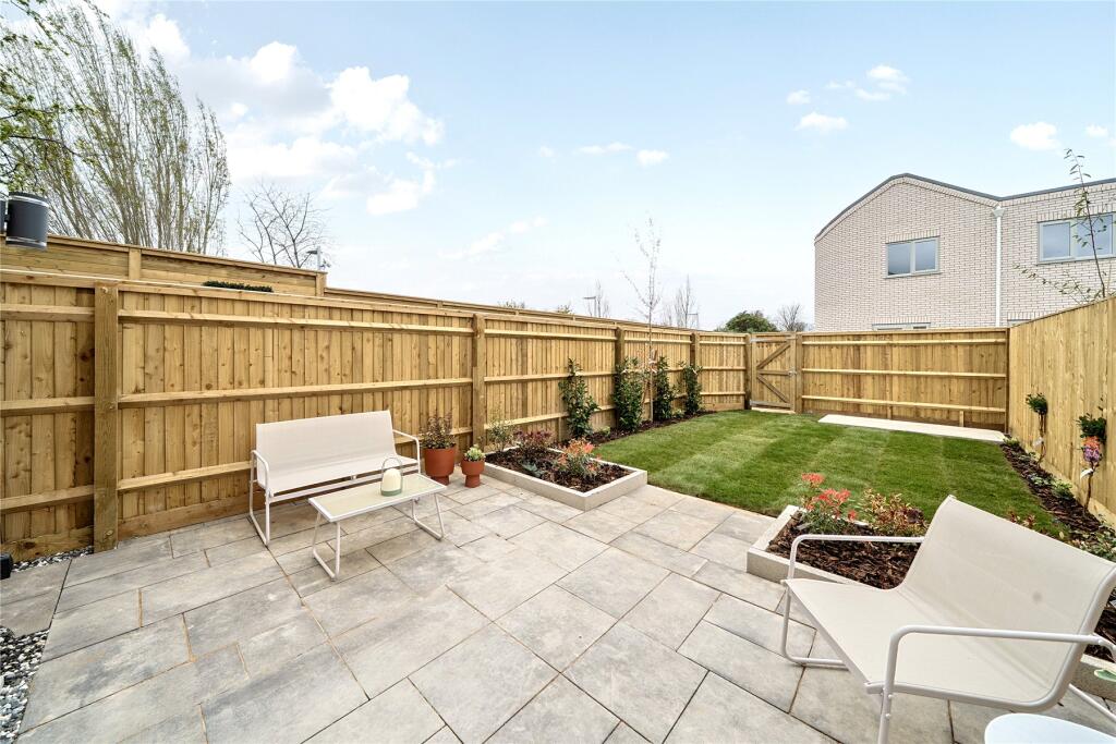 House in London - View 5