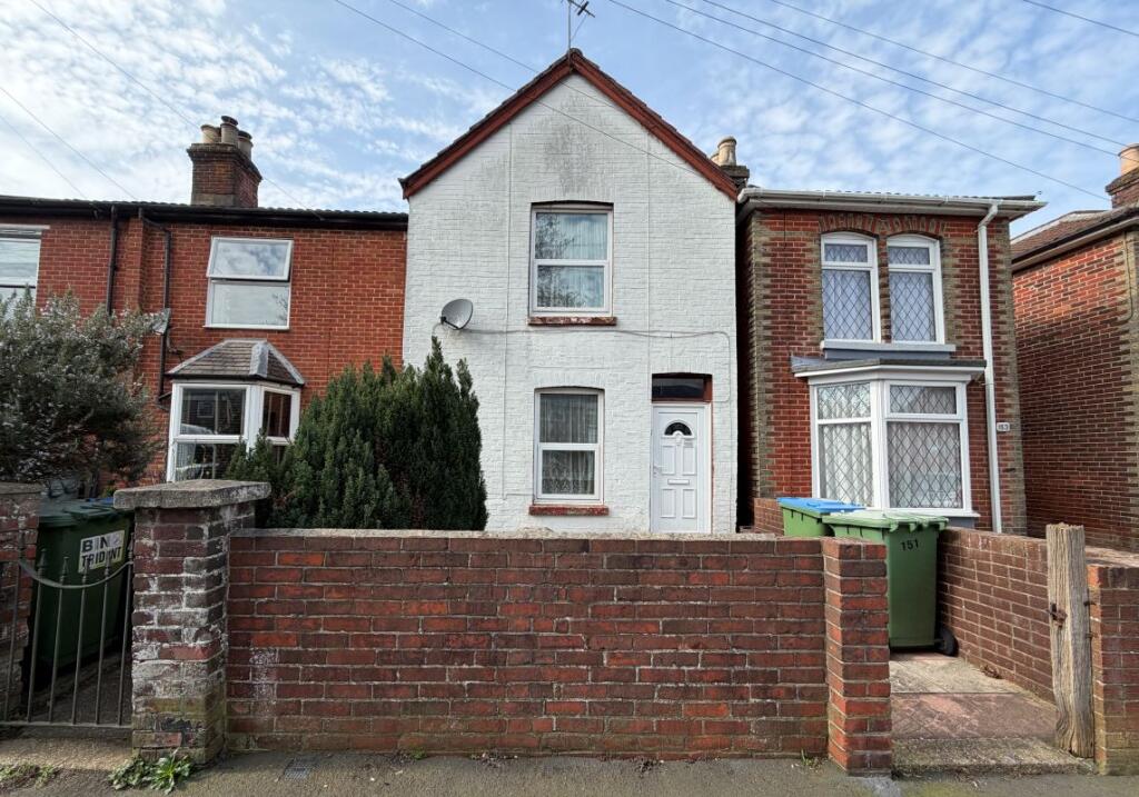 Main image of property: 151 Priory Road, Southampton, Hampshire, SO17 2JX