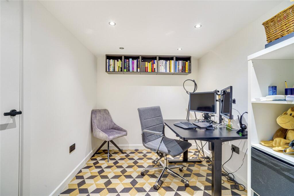 Reed Place, SW4 - View 4