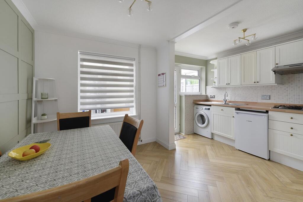 House in Tonbridge and Malling, Hale Street, East Peckham - View 5