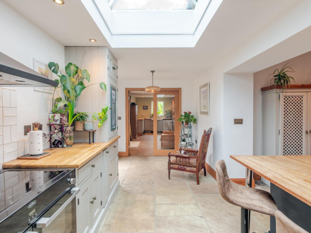 House in Finghall - View 5