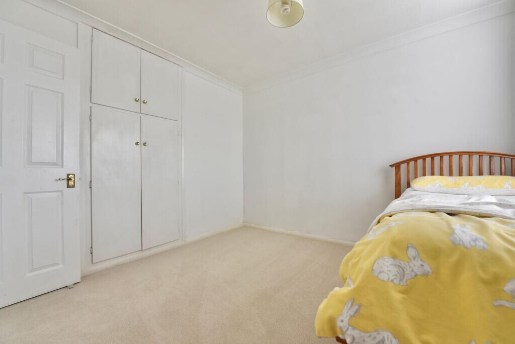 House in Peterborough - View 4