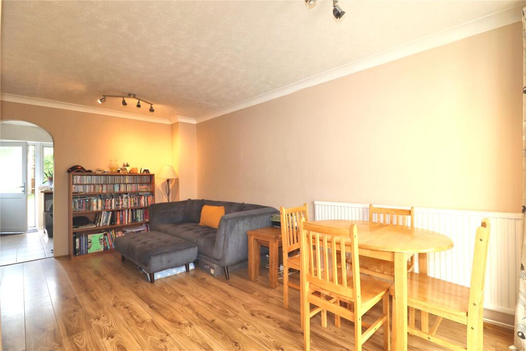 House in Woking, Surrey - View 3