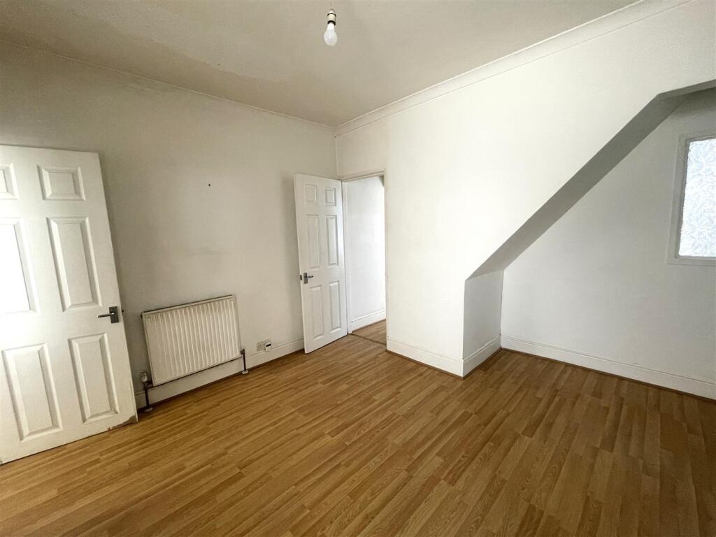 House in Southsea, Fratton - More