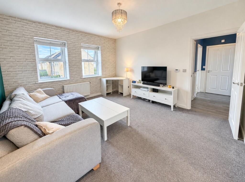 Apartment in Southend-on-Sea - View 4