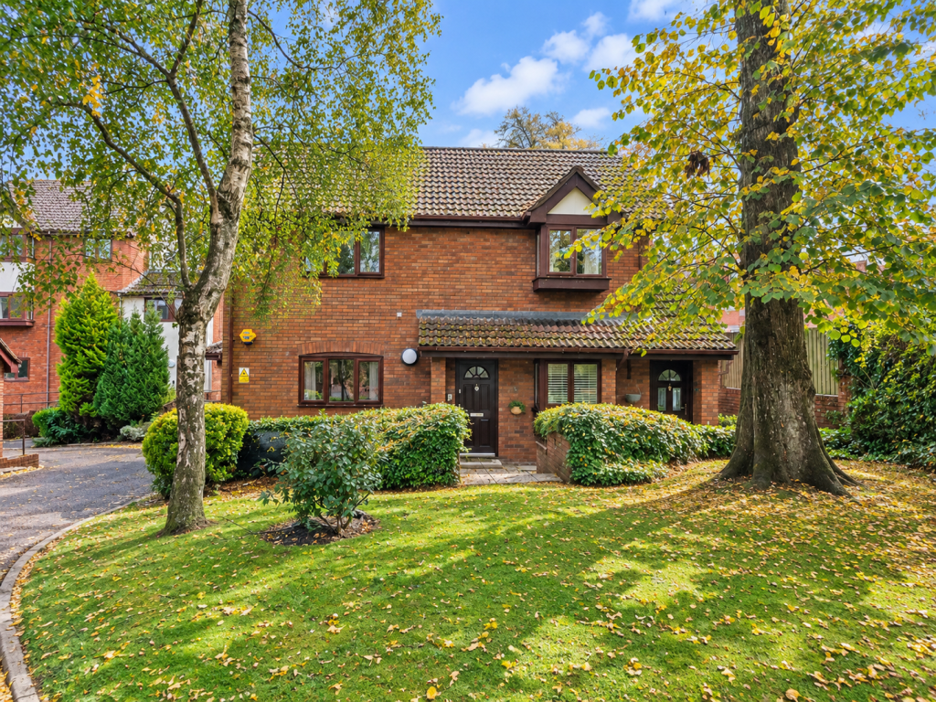 Main image of property: Apt 4 Greenmount Court, Bolton, BL1 5HD