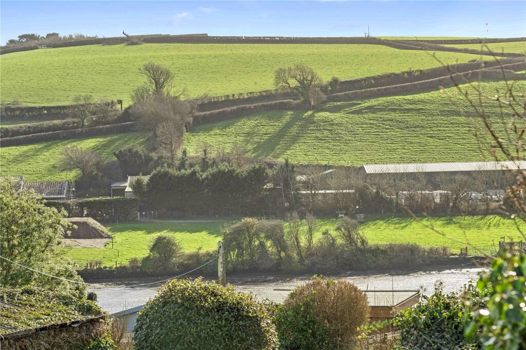 Frogmore, Kingsbridge photo 2