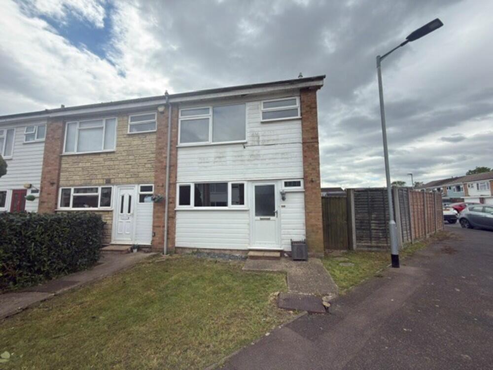 Main image of property: Chapelfields, Great Barford, MK44