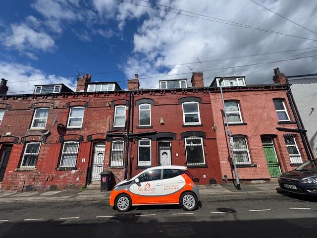 Main image of property: Compton View, Leeds, West Yorkshire, LS9