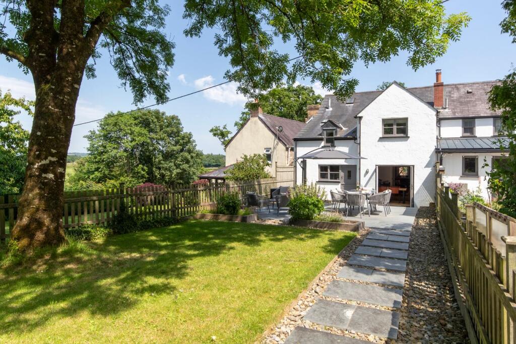House in Swansea - View 2