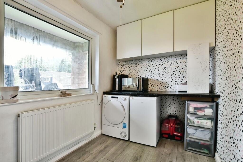 Apartment in Stockport - View 4