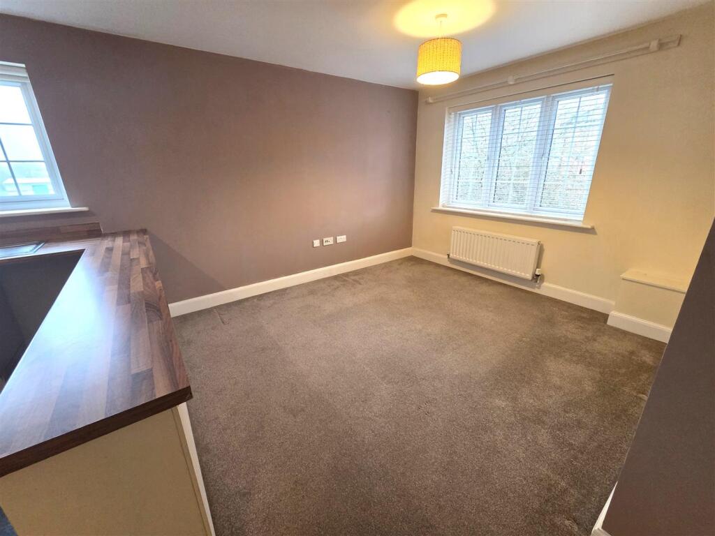 Apartment in Newark and Sherwood, The Meadows, Ollerton and Boughton CP - View 4