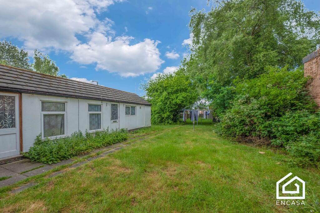 Apartment in Solihull, Olton - More