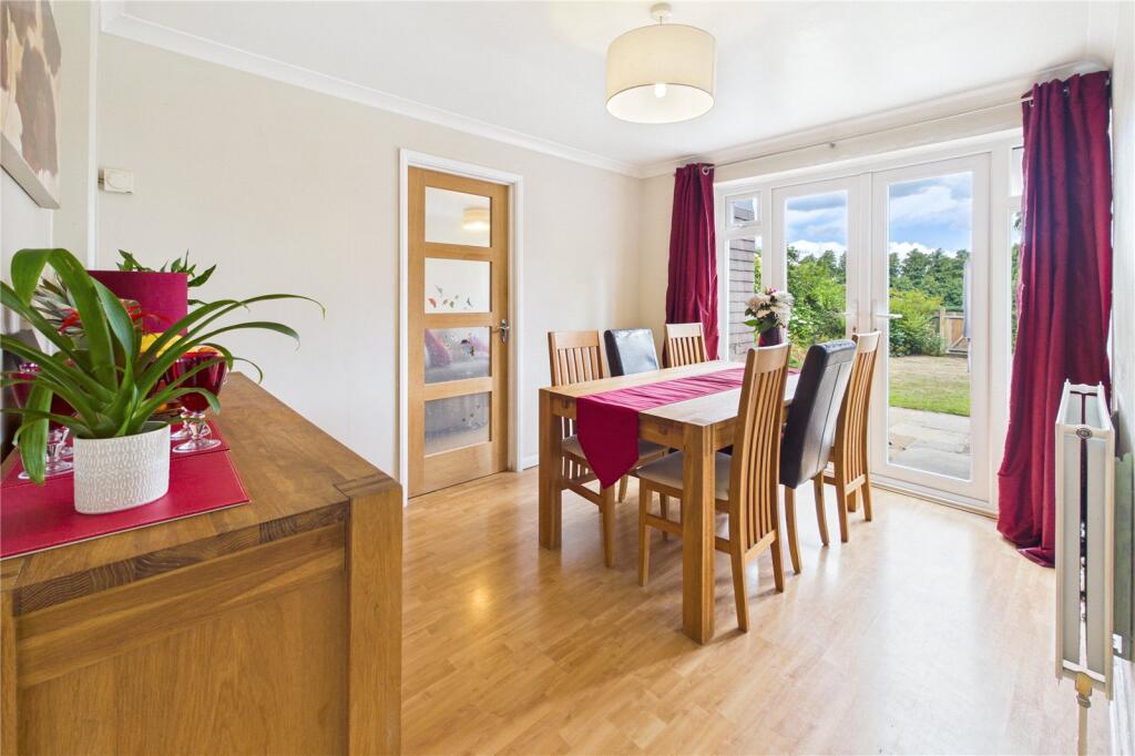 Penn Road, Speen, Newbury, Berkshire, RG14 photo 3