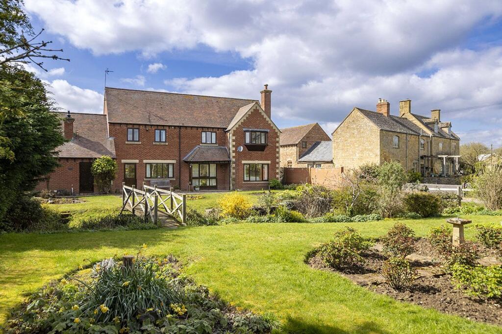 Main image of property: Murcot, Broadway, Worcestershire, WR12