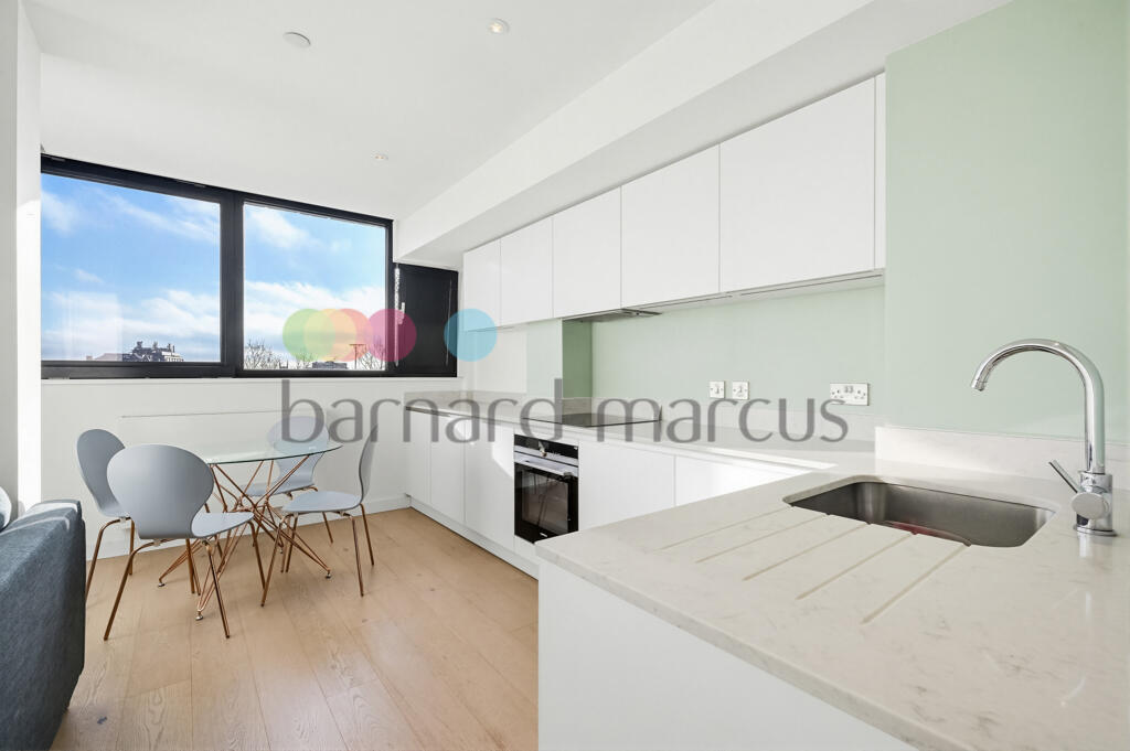 Main image of property: Highgate Hill, Archway